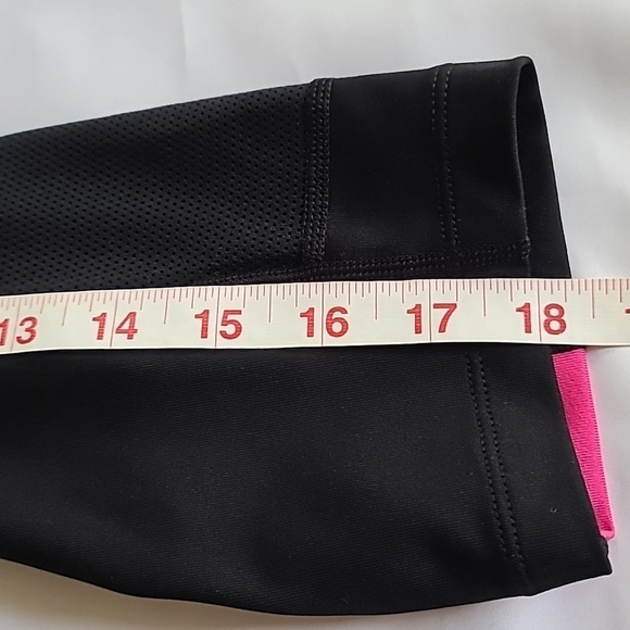Nike Athletic Cropped Leggings Black Pink Stripe Mid Rise Stretch Medium - Picture 10 of 12